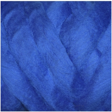 Medium Merino wool tops 50g. ± 2,5g. Color - bluebottle, 20.1 - 23 mik.
