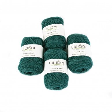 Wool yarn balls 10 balls of 100g. ± 5g. Color - green. 100% wool.