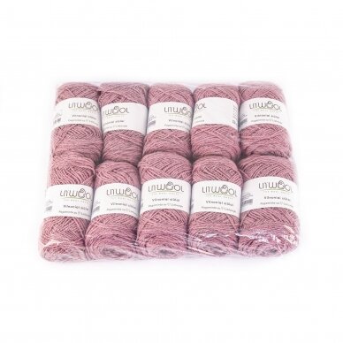 Wool yarn ball 100g. ± 5g. Color -antique pink. 100% wool.