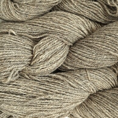 Wool yarn hank 150g. ± 5g. Color - natural gray. 40% dog wool +60% sheep wool Wool yarn hank 150g. ± 5g. Color - natural gray. 40% dog wool +60% sheep wool